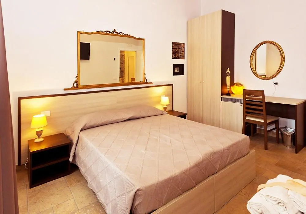 Hotel Casa Porta Marina Ventimiglia 0*,  Włochy