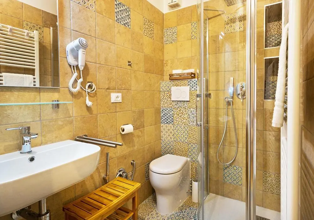 Hotel Casa Porta Marina Ventimiglia Włochy